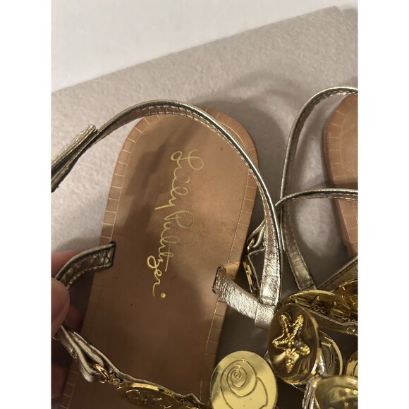 Lilly Pulitzer Gold Leather Sandal shell engraved medallions W 6 EUC ankle strap - Picture 4 of 9